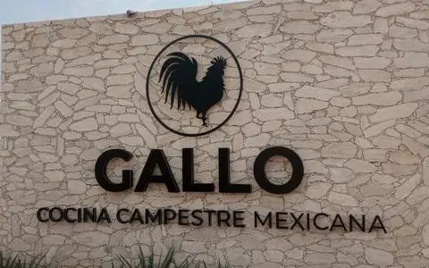 Letrero de Gallo